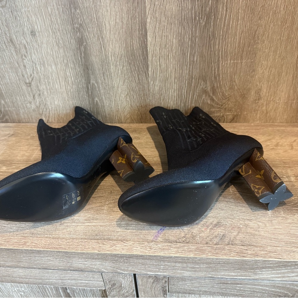 Louis Vuitton Black Heeled Boots - Picture 3 of 5
